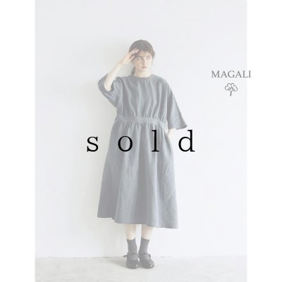 画像1: MAGALI /スラブリネンギャザーワンピース・フォグブルー