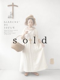 MARCHE' DE SOEUR／フードワンピース・オフ×ベージュ