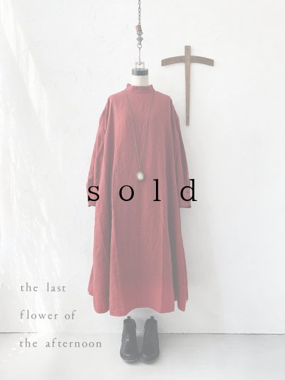 画像2: the last flower of the afternoon／かげとひかり A-line dress・深緋