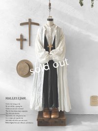 【30%OFF SALE】HALLELUJAH／Chemise a la Reine Robe 王女のローブ・off white