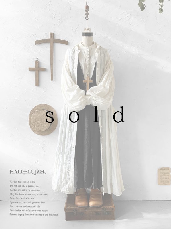 画像1: 【30%OFF SALE】HALLELUJAH／Chemise a la Reine Robe 王女のローブ・off white (1)