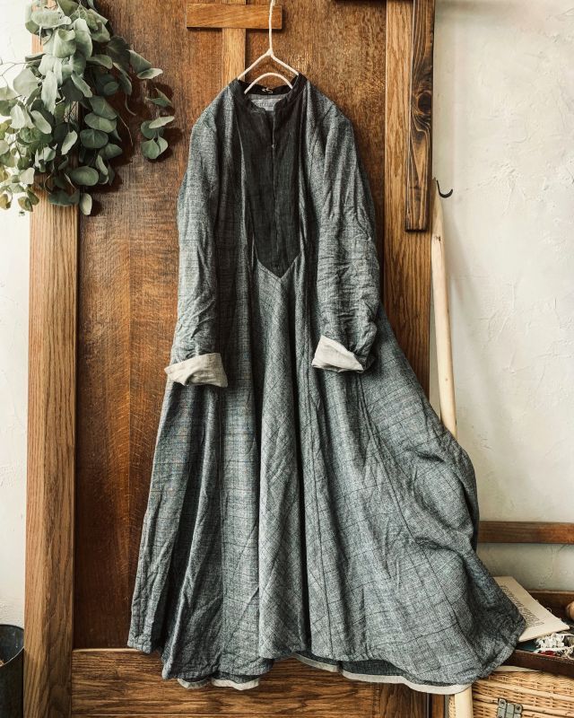 HALLELUJAH／Robe de une religieuse 修道女のローブ・グレンチェック